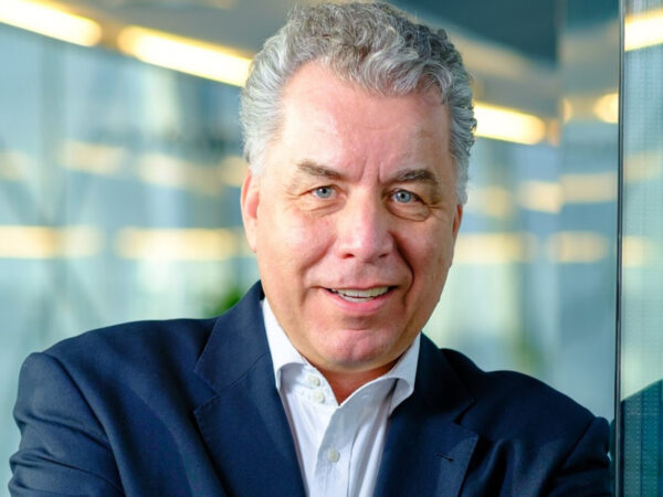 800×600 Christian Ehler