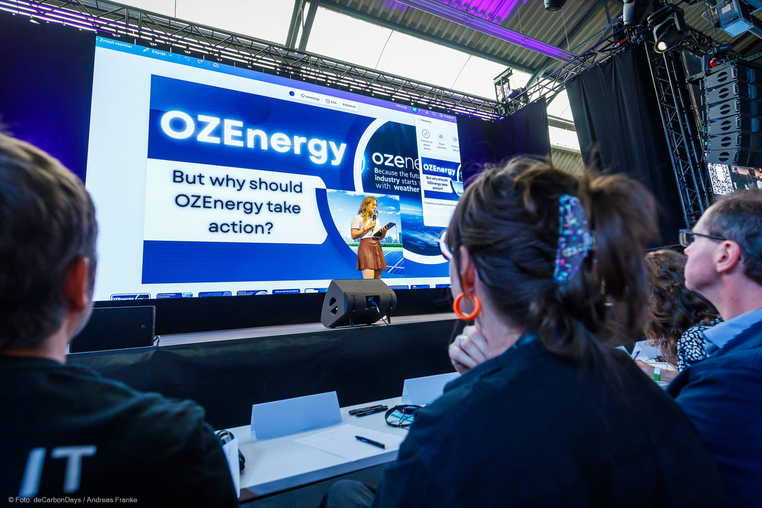 AF_deCarbonDays_84657_LowRes