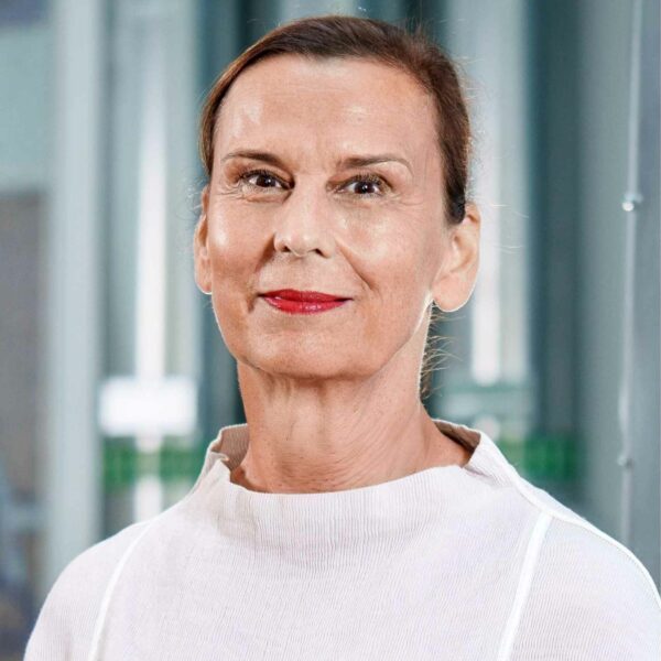 1701×1701 Gesine Grande