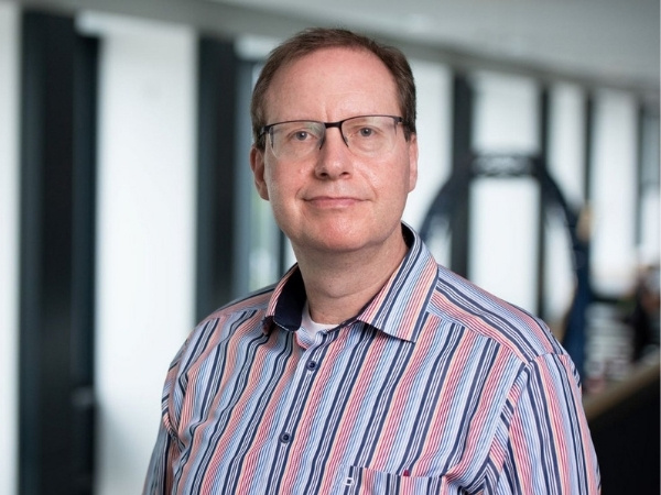 600×450 Michael Hübner